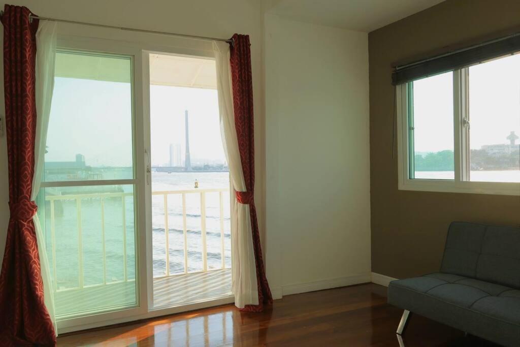 Ferienhaus Riverfront House/chao Phraya River/baan Rimphraya