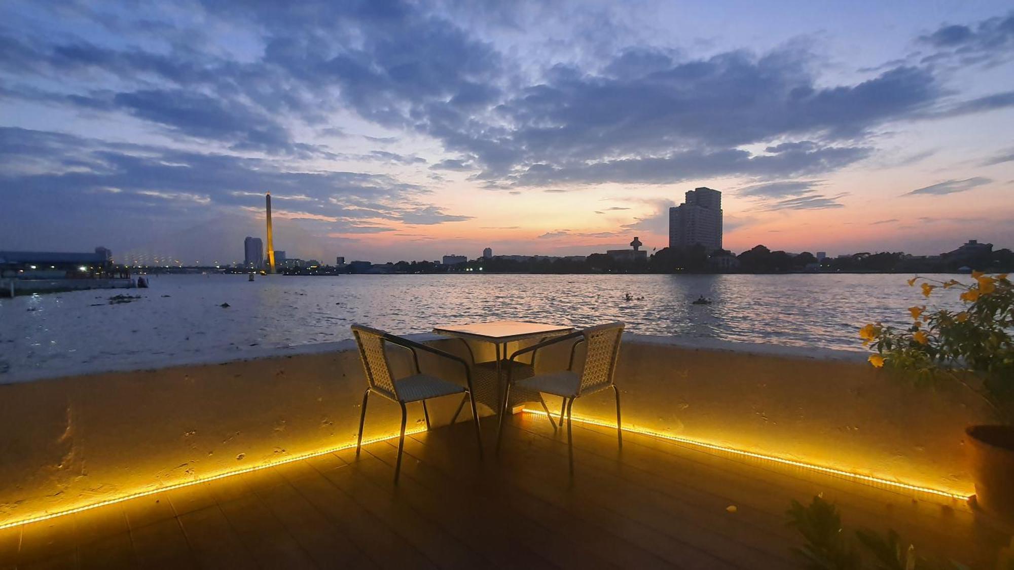 Ferienhaus Riverfront House/chao Phraya River/baan Rimphraya