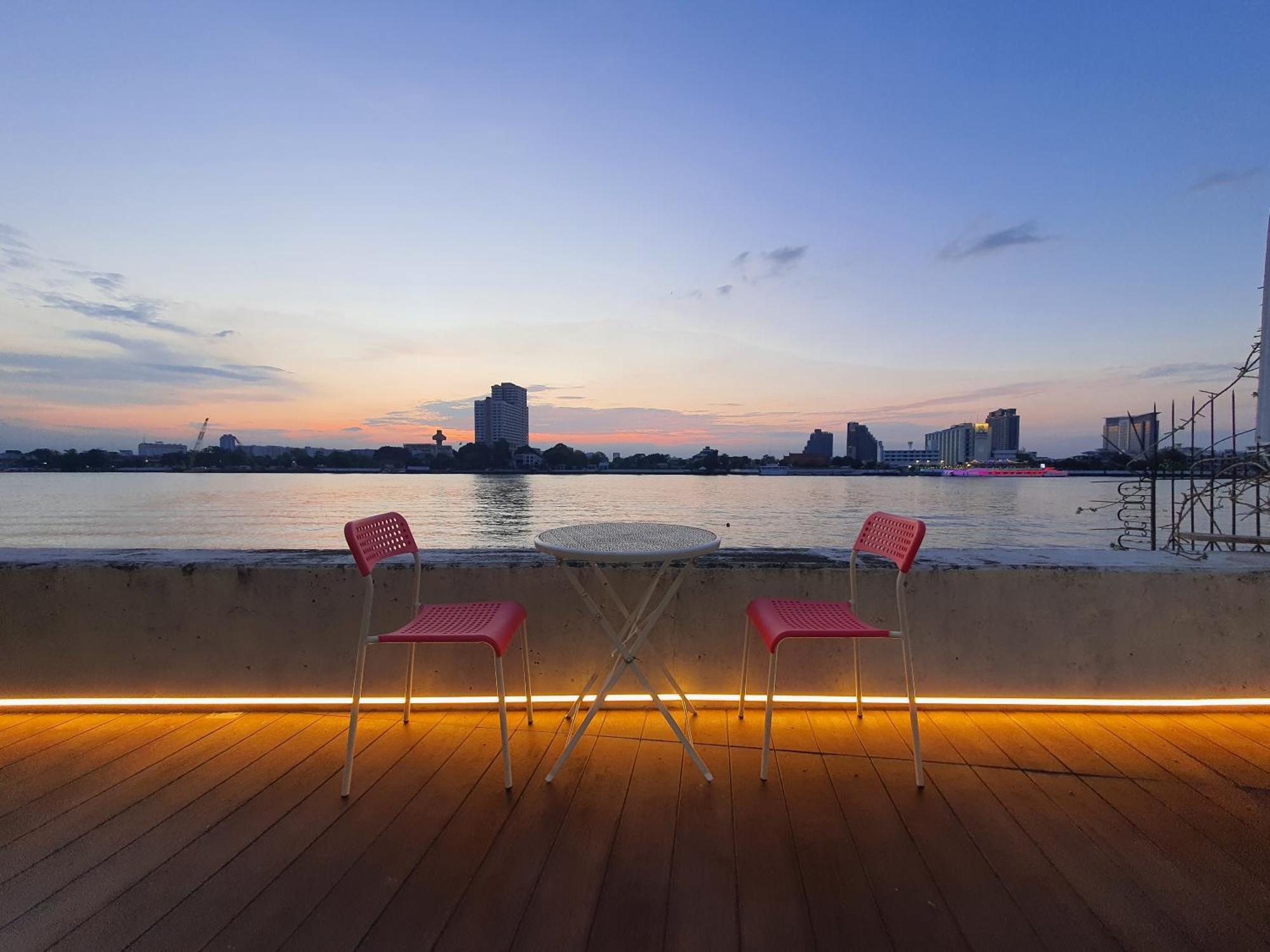 Holiday home Riverfront House/chao Phraya River/baan Rimphraya Bangkok