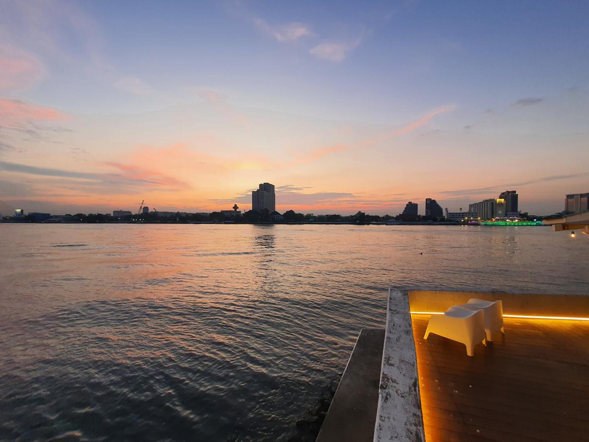 Riverfront House/chao Phraya River/baan Rimphraya Ferienhaus *